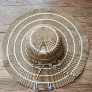 KAVU Lady Leah Sun Hat Wide Brim Tan With Cream Stripes Tie Detail  UVB Blockage